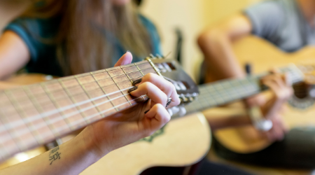 guitar-ukulele-lessons